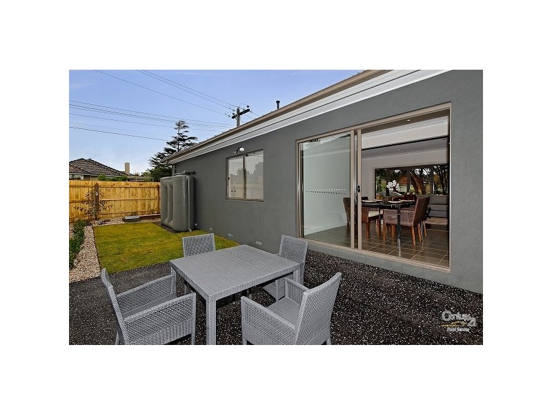 1/114 Devon Street, Cheltenham VIC 3192