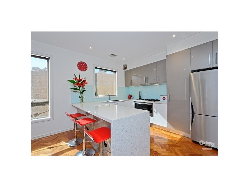 21A Friendship Square, Cheltenham VIC 3192