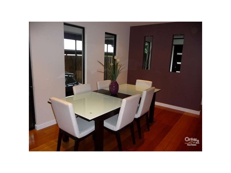 8 Fourth Avenue, Aspendale VIC 3195