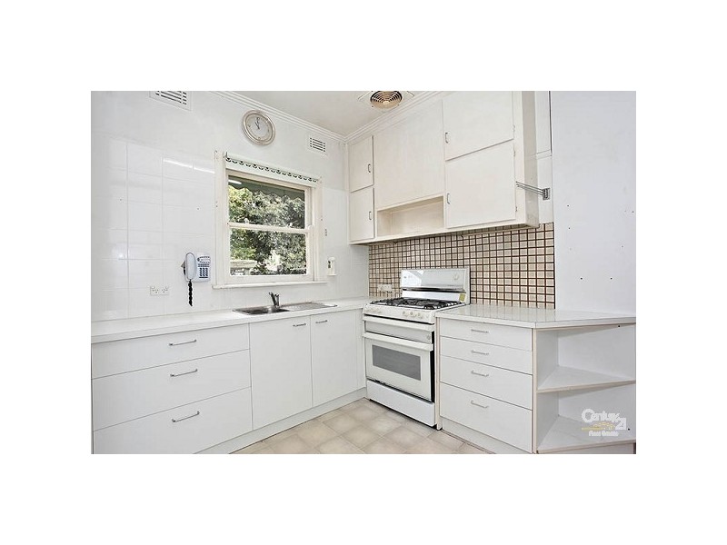 11 Norland Street, Cheltenham VIC 3192