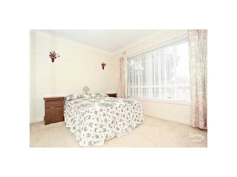 11 Norland Street, Cheltenham VIC 3192