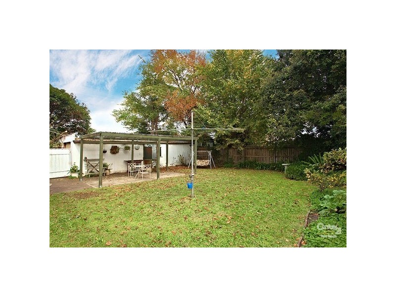 11 Norland Street, Cheltenham VIC 3192
