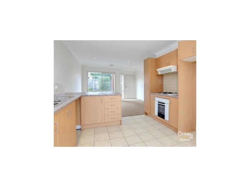 2/38 Lewis Street, Frankston VIC 3199