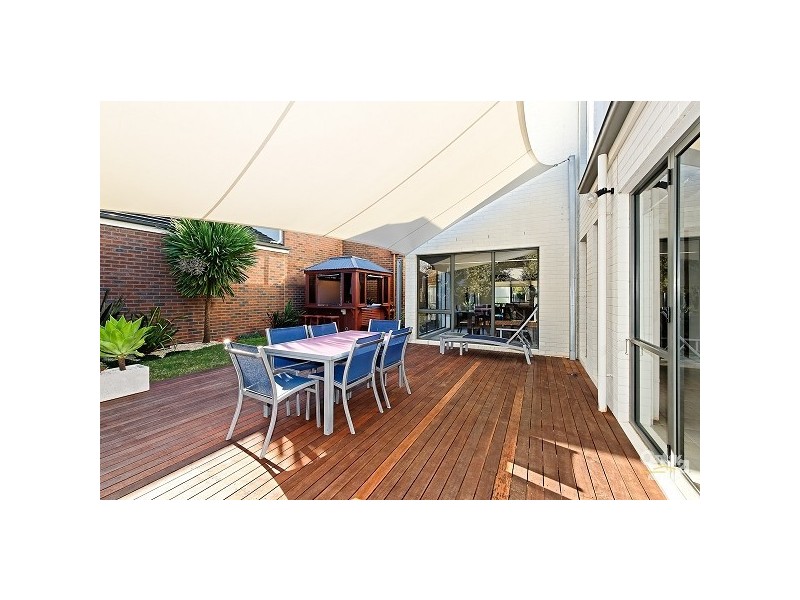 39 St Andrews Drive, Heatherton VIC 3202