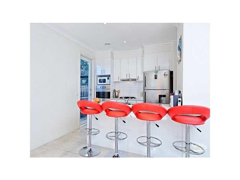 1/29 Forest Park Road, Dingley Village VIC 3172