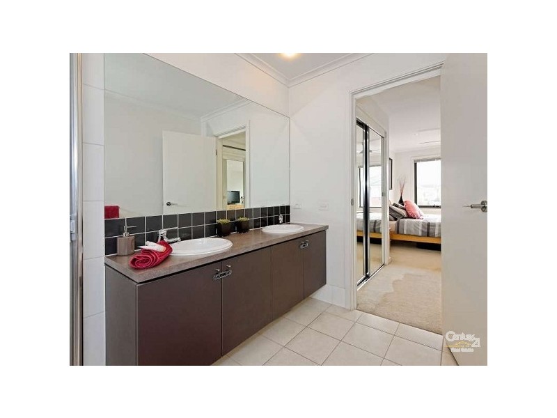 40 St Andrews Drive, Heatherton VIC 3202