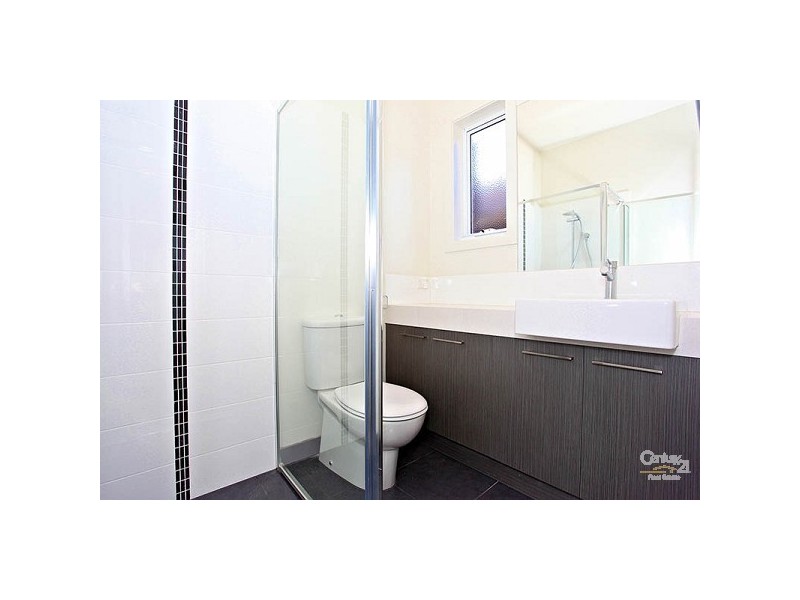 2/18 Wedd Street, Cheltenham VIC 3192