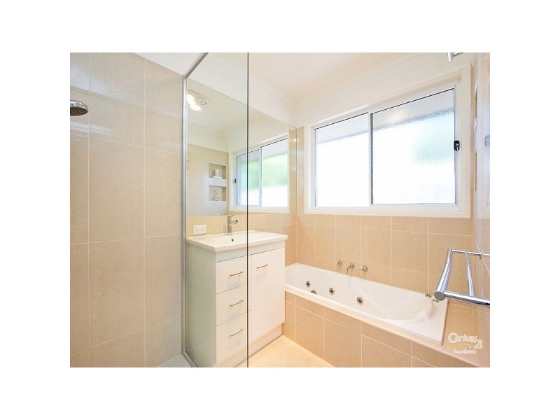 2 Mernda Avenue, Cheltenham VIC 3192