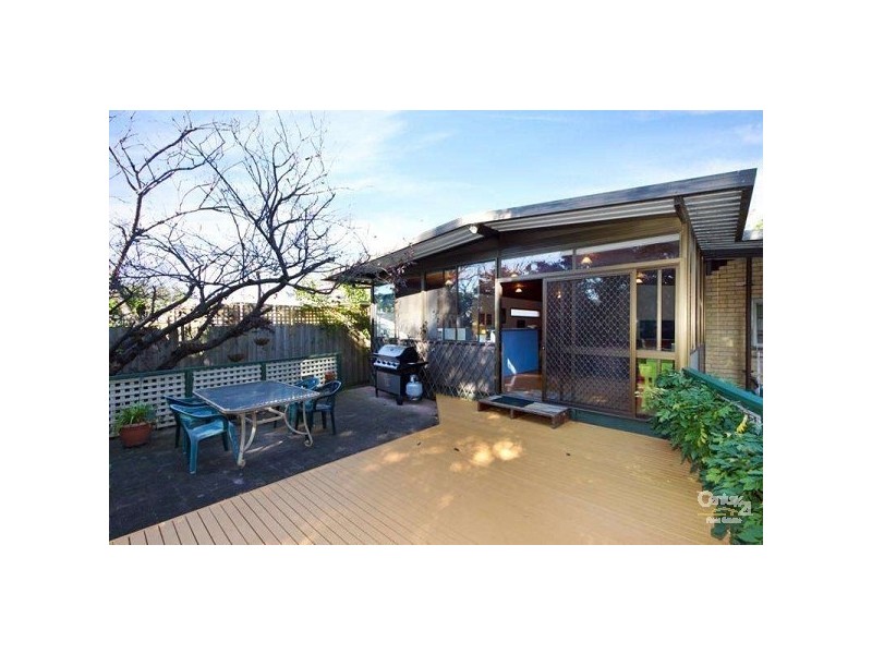 17 Weymar Street, Cheltenham VIC 3192