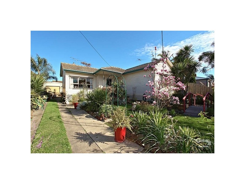 18 Dennis Street, Highett VIC 3190