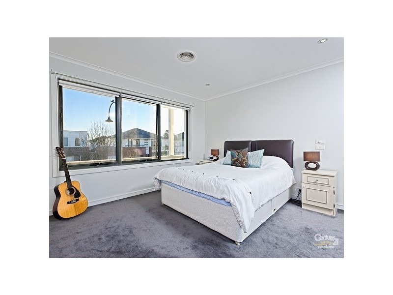 1 Birkdale Avenue, Heatherton VIC 3202