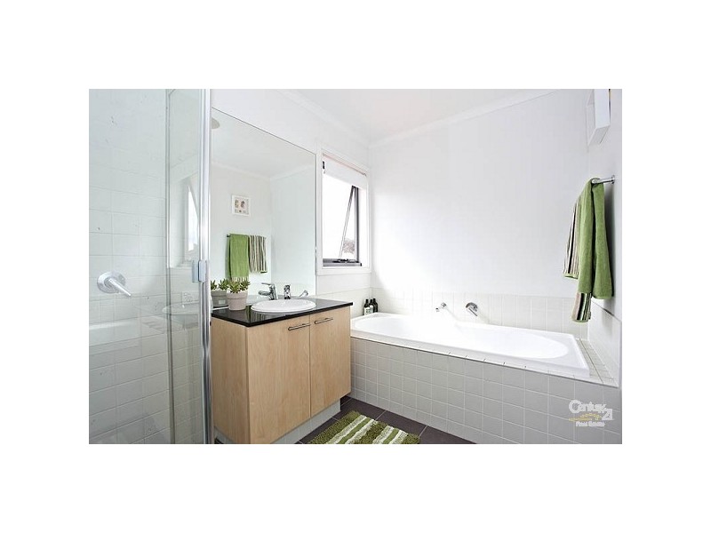 5 Spyglass Close, Heatherton VIC 3202