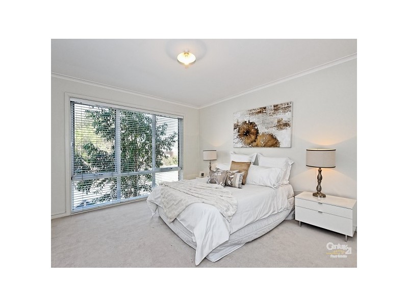 16 Muirfield Close, Heatherton VIC 3202