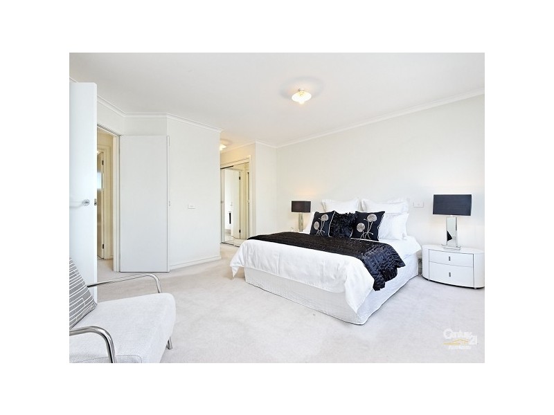 16 Muirfield Close, Heatherton VIC 3202