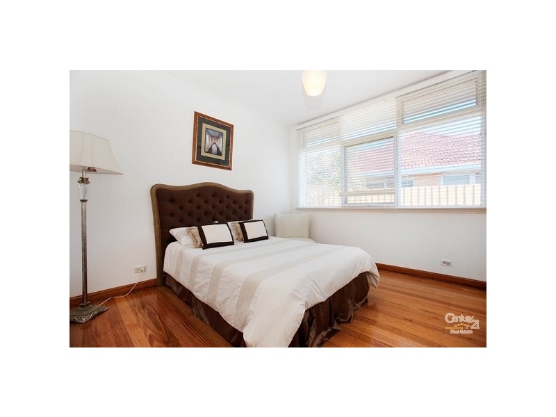 1/18 Wedd Street, Cheltenham VIC 3192