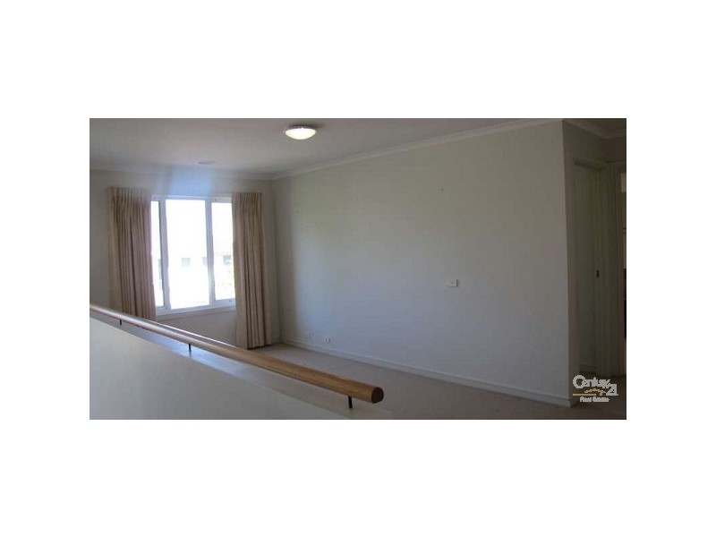 11 Royal Troon Avenue, Heatherton VIC 3202