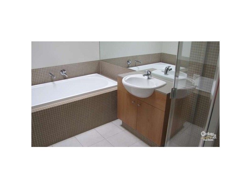 11 Royal Troon Avenue, Heatherton VIC 3202