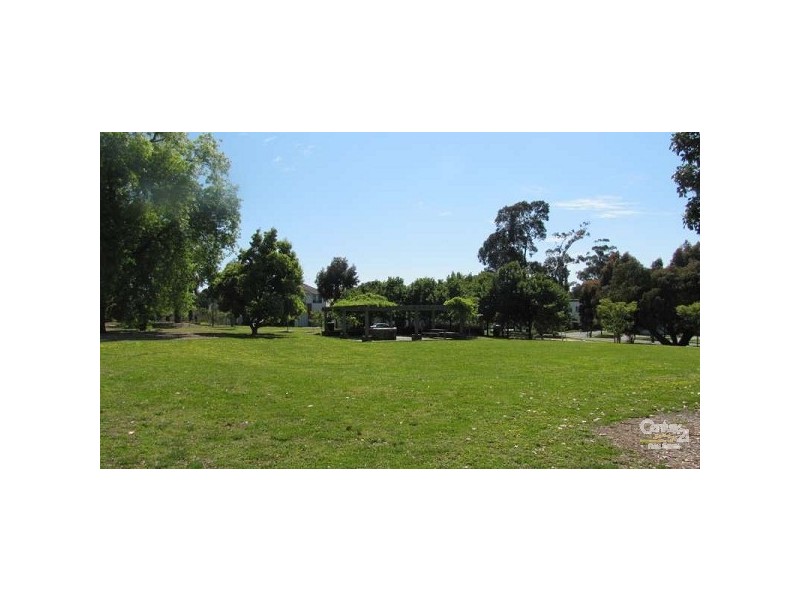 11 Royal Troon Avenue, Heatherton VIC 3202