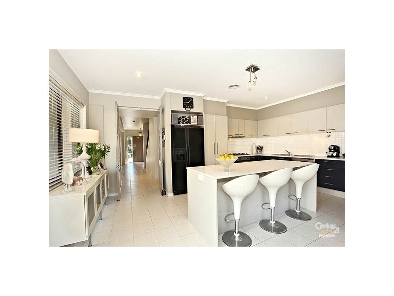 22 Cypress Point Parade, Heatherton VIC 3202