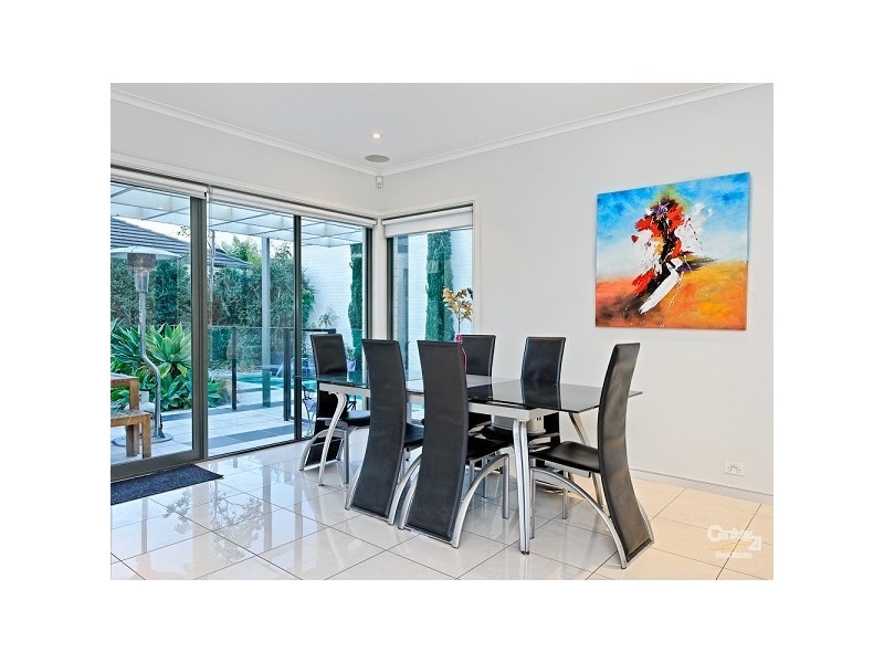 1 BIRKDALE CRESCENT, Heatherton VIC 3202