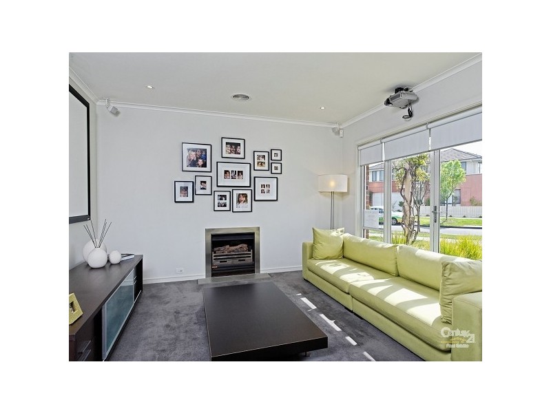 30 St Andrews Drive, Heatherton VIC 3202