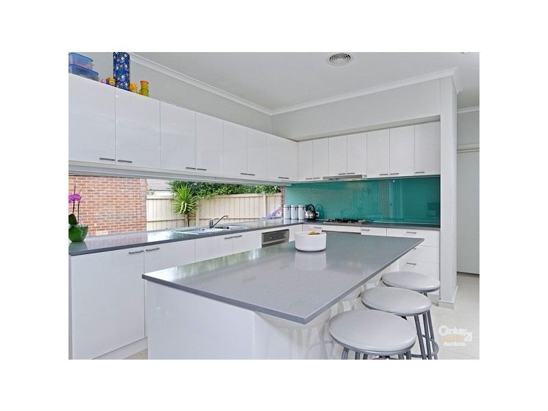 30 St Andrews Drive, Heatherton VIC 3202