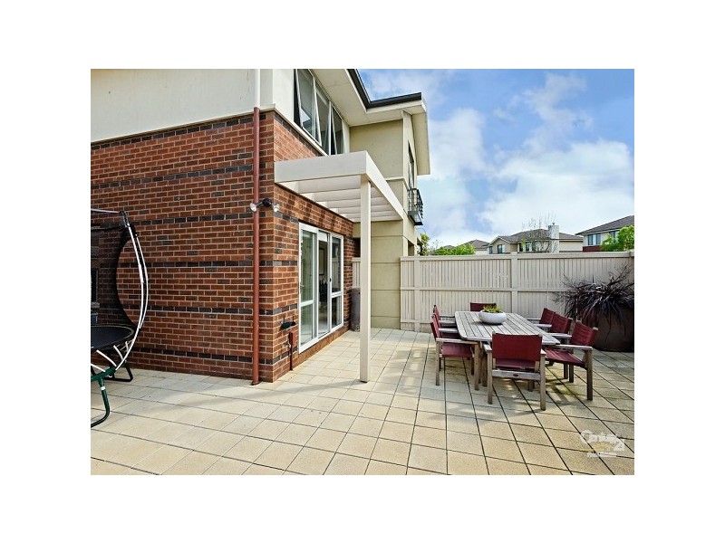 30 St Andrews Drive, Heatherton VIC 3202