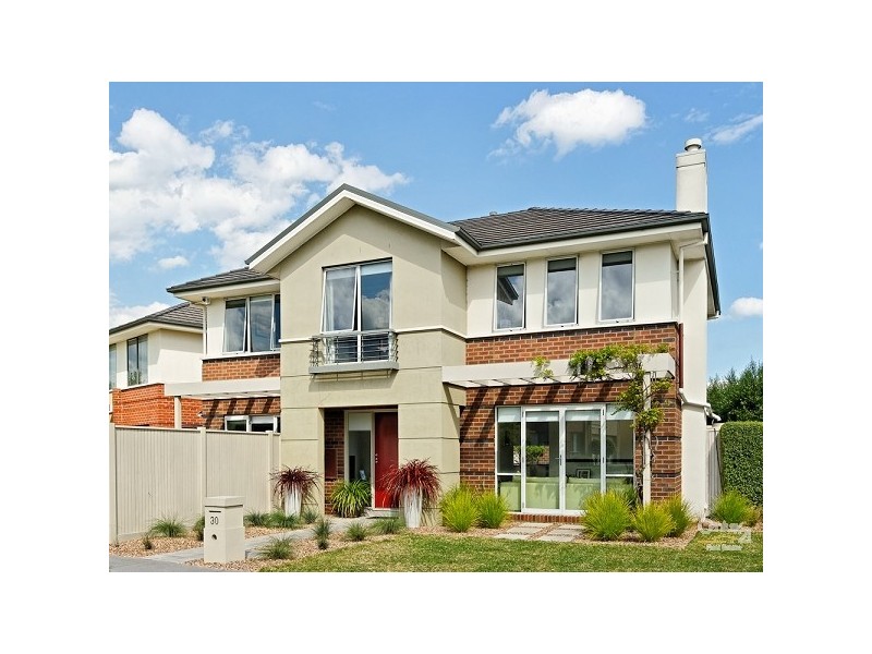 30 St Andrews Drive, Heatherton VIC 3202