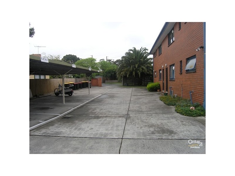 2/8 Blagdon Street, Cheltenham VIC 3192