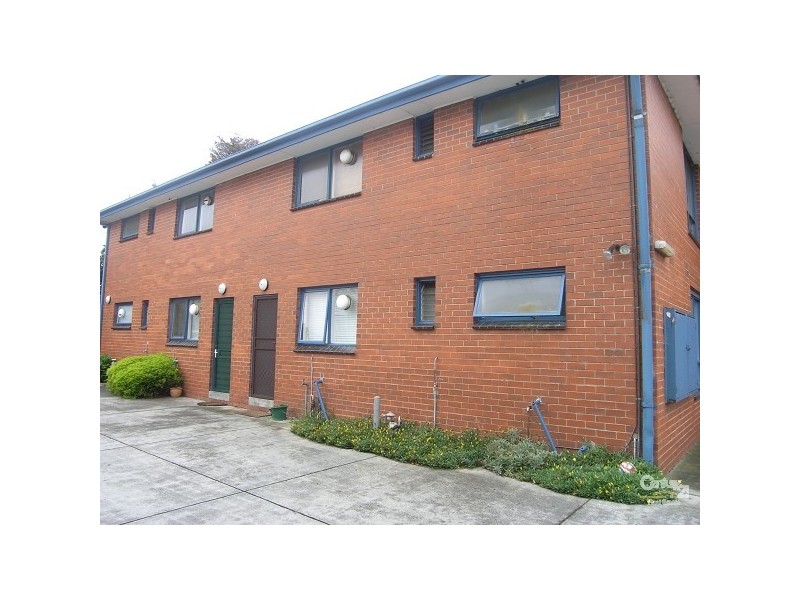 2/8 Blagdon Street, Cheltenham VIC 3192