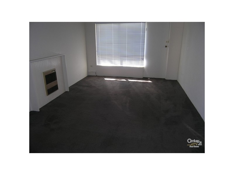 2/8 Blagdon Street, Cheltenham VIC 3192