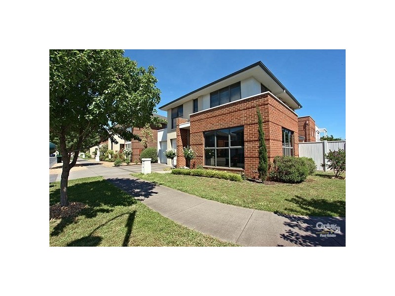 10 St Georges Crescent, Heatherton VIC 3202