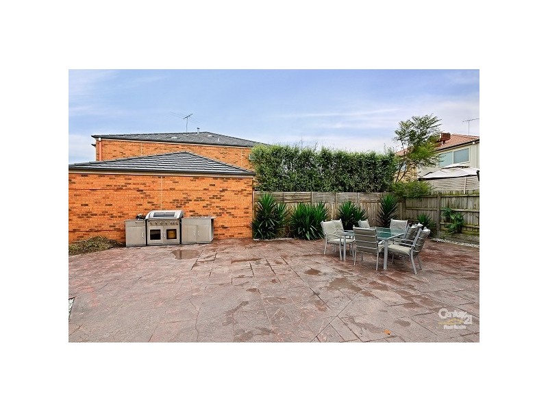 28 Baltusrol Circuit, Heatherton VIC 3202