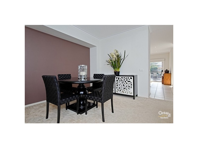 28 Baltusrol Circuit, Heatherton VIC 3202