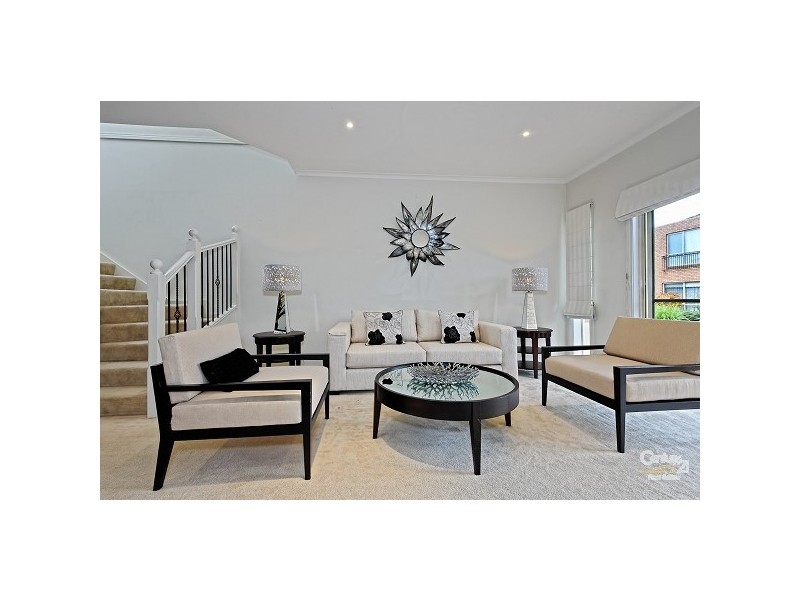 28 BALTUSROL CIRCUIT, Heatherton VIC 3202