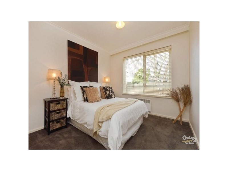 2/2a Gillman Grove, Cheltenham VIC 3192