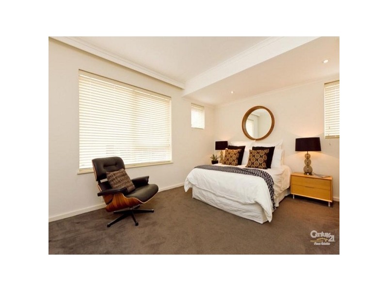 2/2a Gillman Grove, Cheltenham VIC 3192