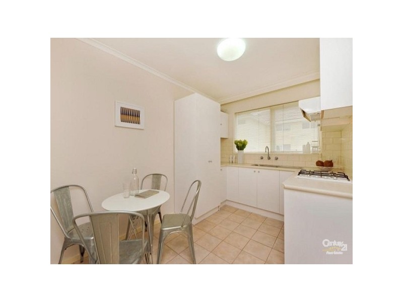 2/2a Gillman Grove, Cheltenham VIC 3192