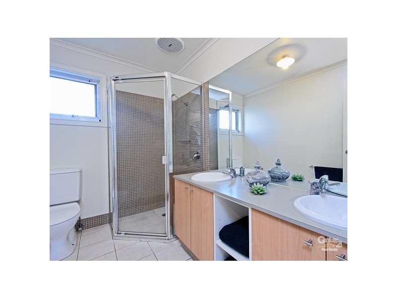 16 Muirfield Close, Heatherton VIC 3202