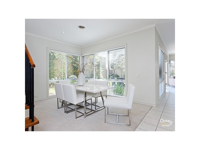 16 Muirfield Close, Heatherton VIC 3202