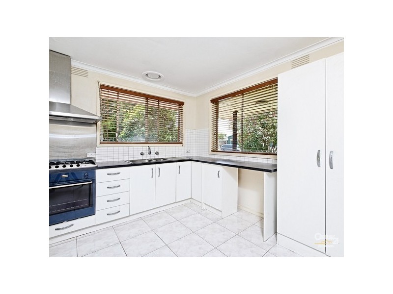 2/31 Levanto Street, Mentone VIC 3194