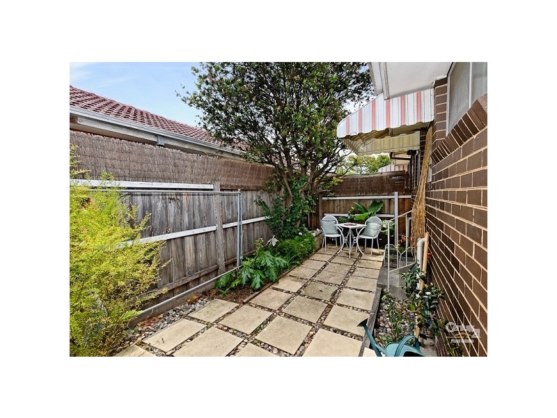 2/138 Centre Dandenong Road, Cheltenham VIC 3192