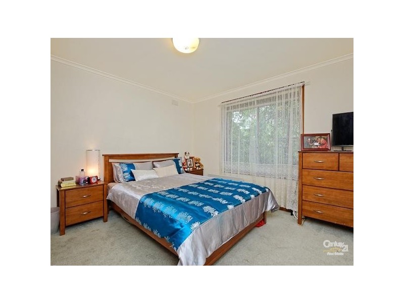 4/2 Barker Street, Cheltenham VIC 3192