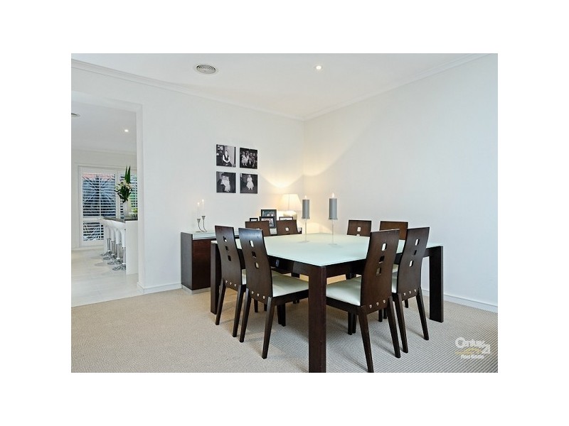 3 Cypress Point Parade, Heatherton VIC 3202
