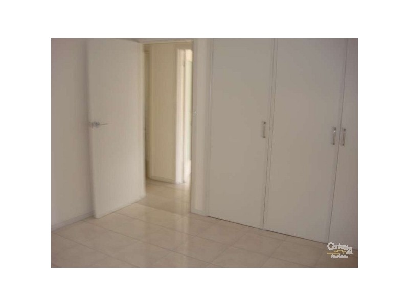 4/9 Radcliff Avenue, Cheltenham VIC 3192