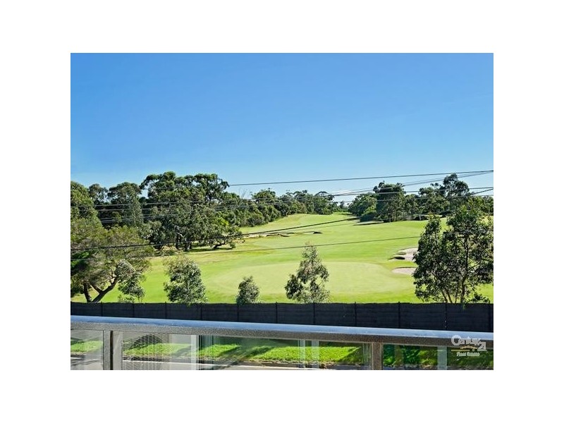 4 &10/90 White Street, Mordialloc VIC 3195