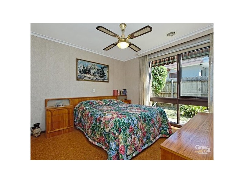 2/3 Eagland Road, Cheltenham VIC 3192