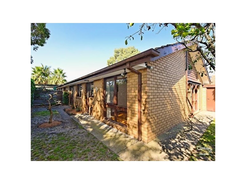 2/3 Eagland Road, Cheltenham VIC 3192