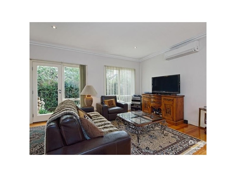 2/97 Wilson Street, Cheltenham VIC 3192