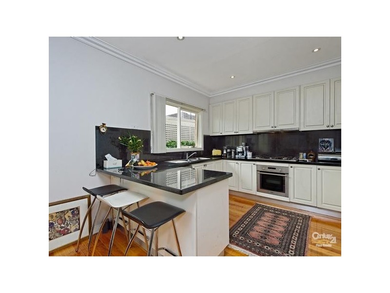 2/97 Wilson Street, Cheltenham VIC 3192